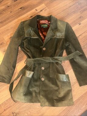 Danier Green Suede Leather Jacket. Small.